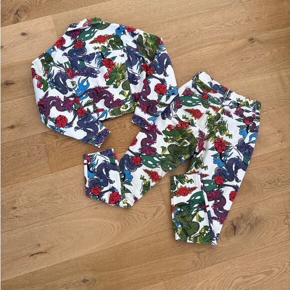 Jaded London - Dragon Print Mom Jeans & Crop Jacket in White Red & Green - Picture 6 of 7